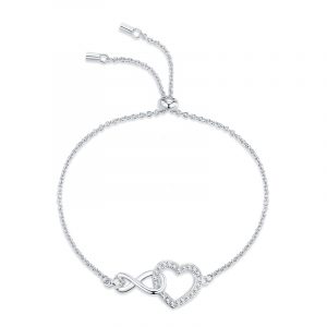 A Luxurious And Fashionable Minimalist Jewelry Bracelet Featuring Top-quality Moissanite, Made Of S925 Silver Electroplated With Platinum.