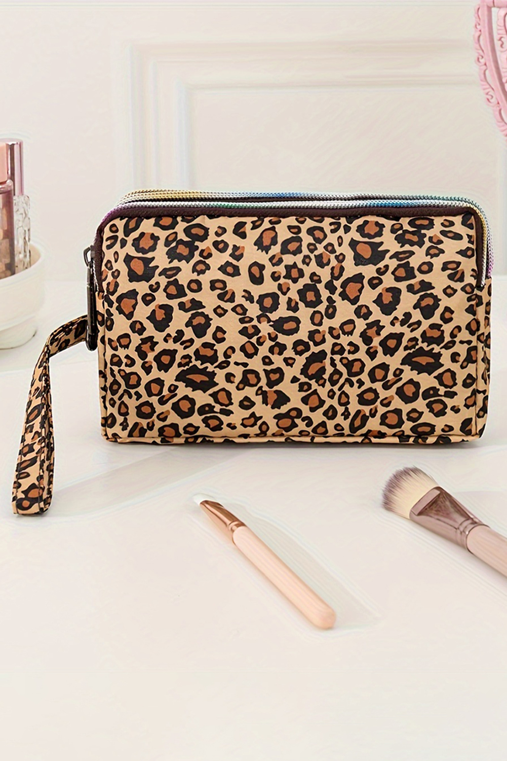 Brown Leopard Print PU Leather Wristlet Zipper Makeup Bag - Image 4