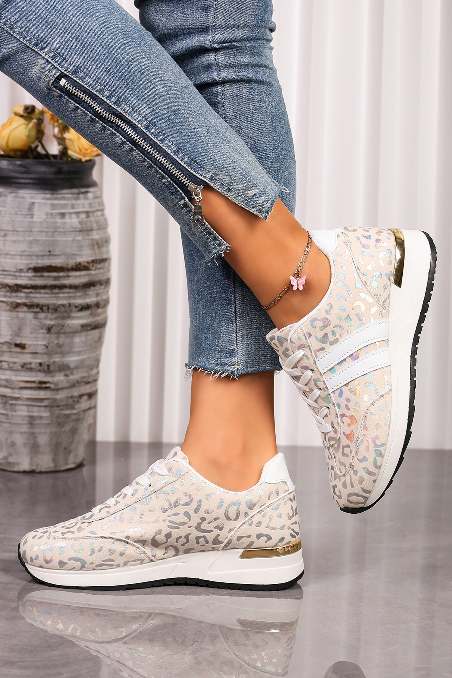 White Leopard Print Lace-Up Low-Top Sneakers with Rubber Sole - Image 4