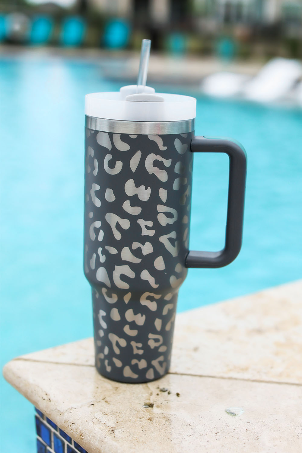 Gray Leopard Print 40OZ Stainless Steel Portable Cup with Handle - Image 2