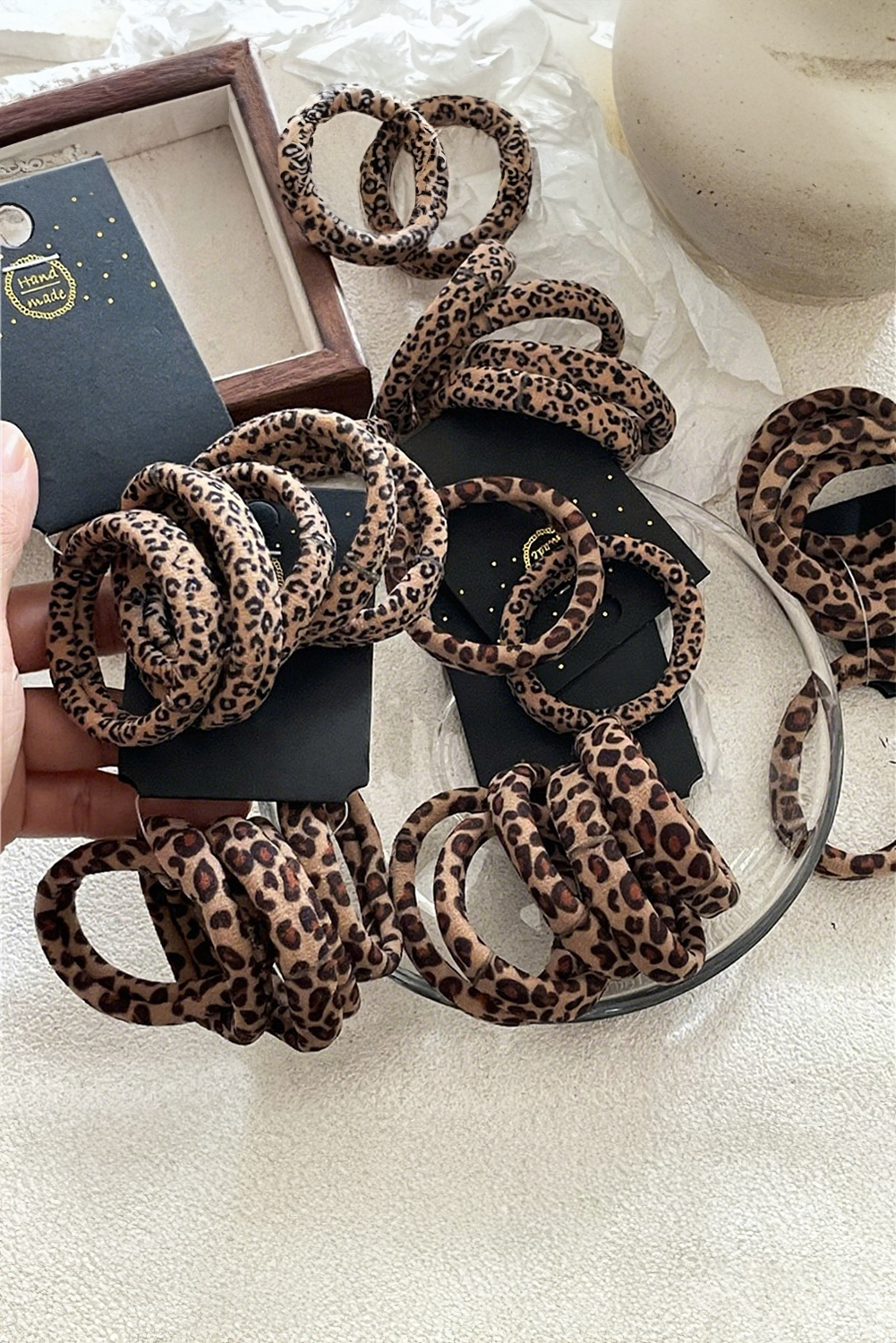 Coffee 5pcs Leopard Elastic Hair Tie Set - Image 4