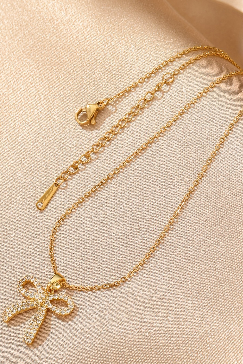 Gold Plated Rhinestone Bowknot Pendant Necklace - Image 6