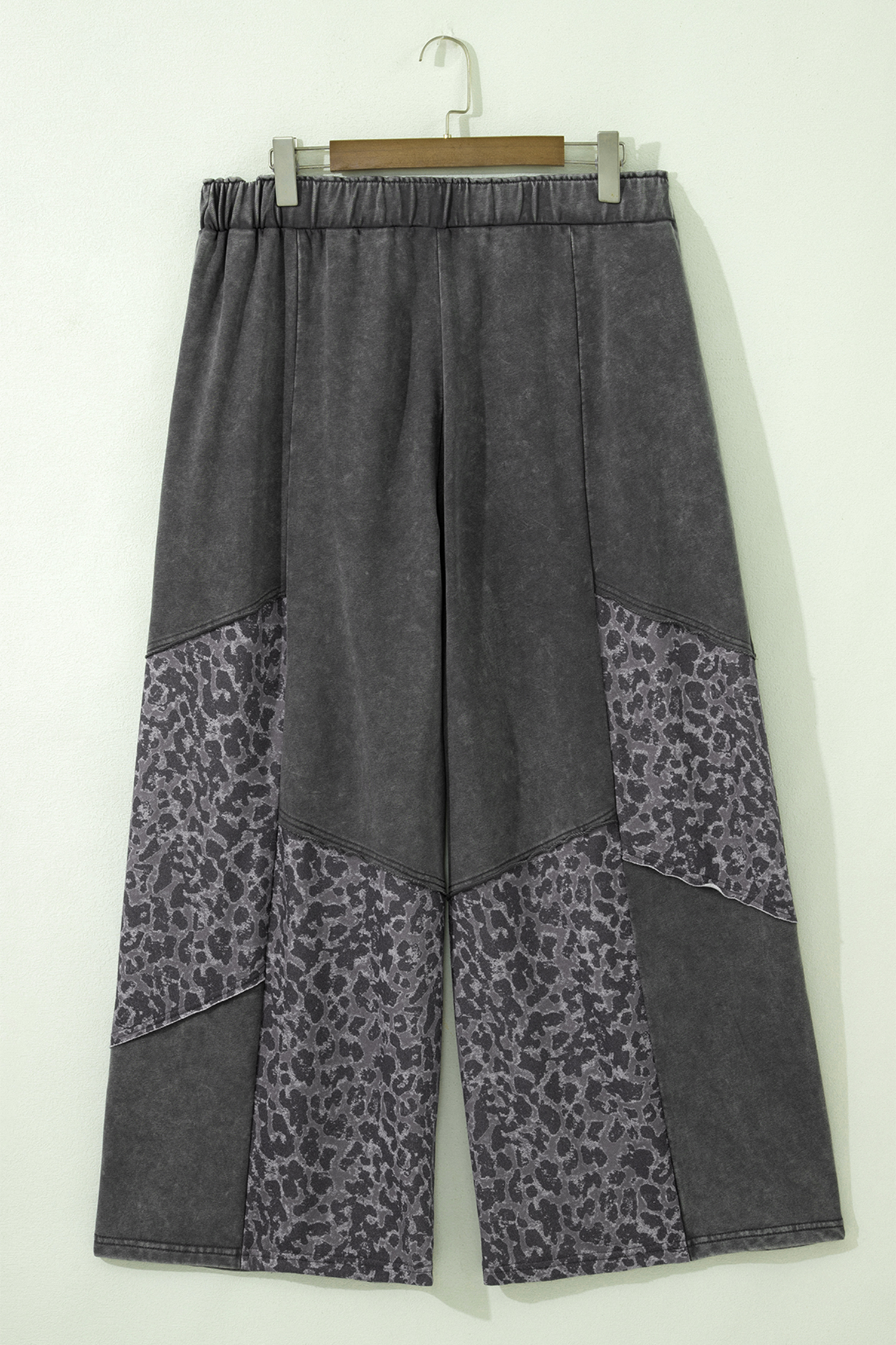 Dark Grey Plus Size Leopard Patchwork Mineral Wash Wide Leg Pants - Image 3