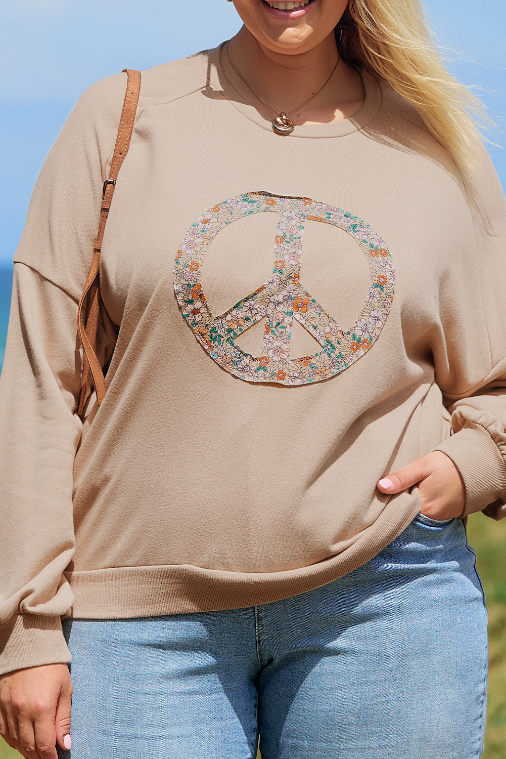 Pale Khaki Floral Peace Sign Graphic Washed Terry Plus Size Sweatshirt - Image 8