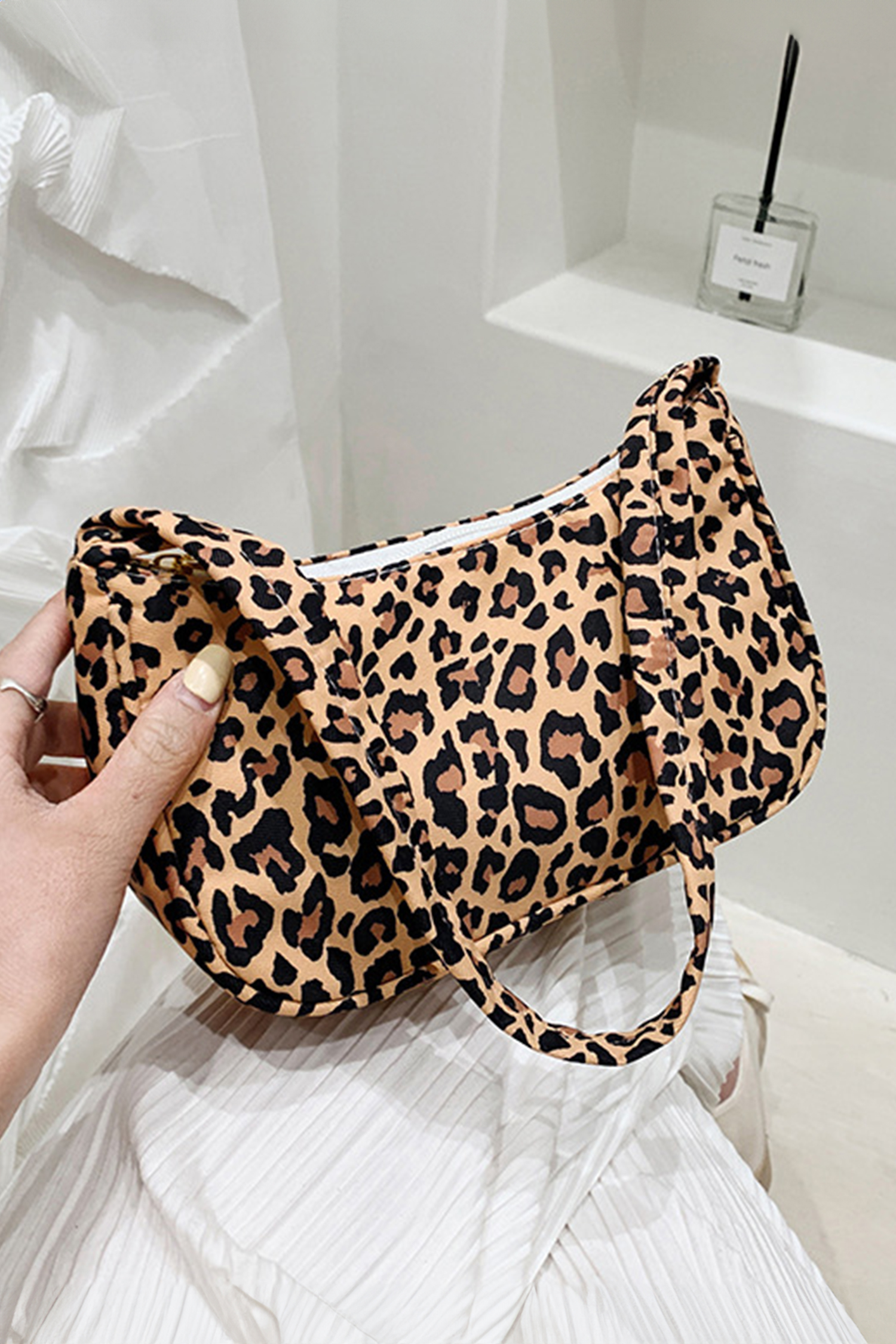 Coffee Leopard Printed Minimalist Shoulder Bag - Image 5